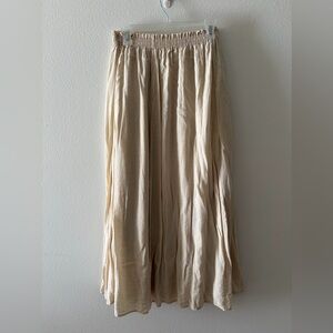 Abercrombie & Fitch Cream Maxi Skirt